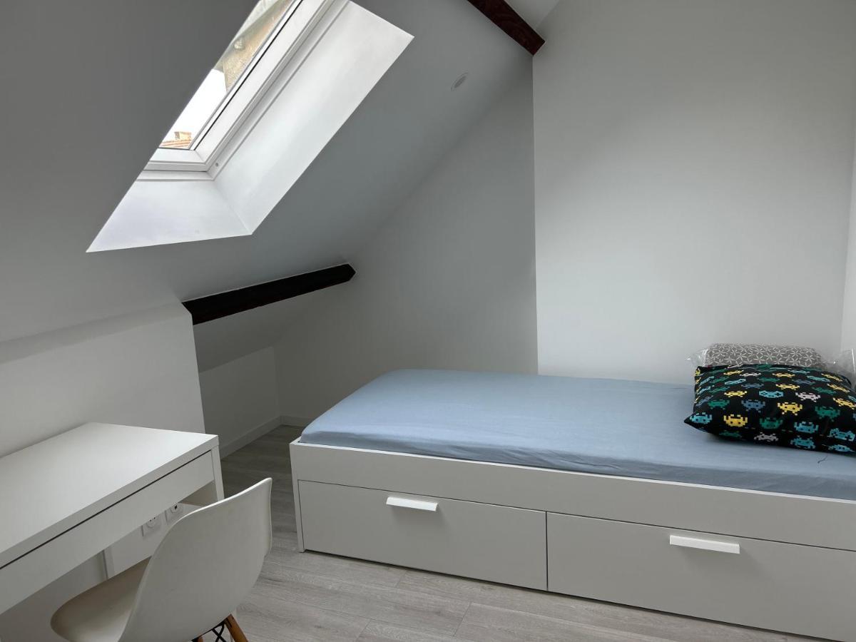 F3 Au Grenier D'Une Maison 메시 외부 사진